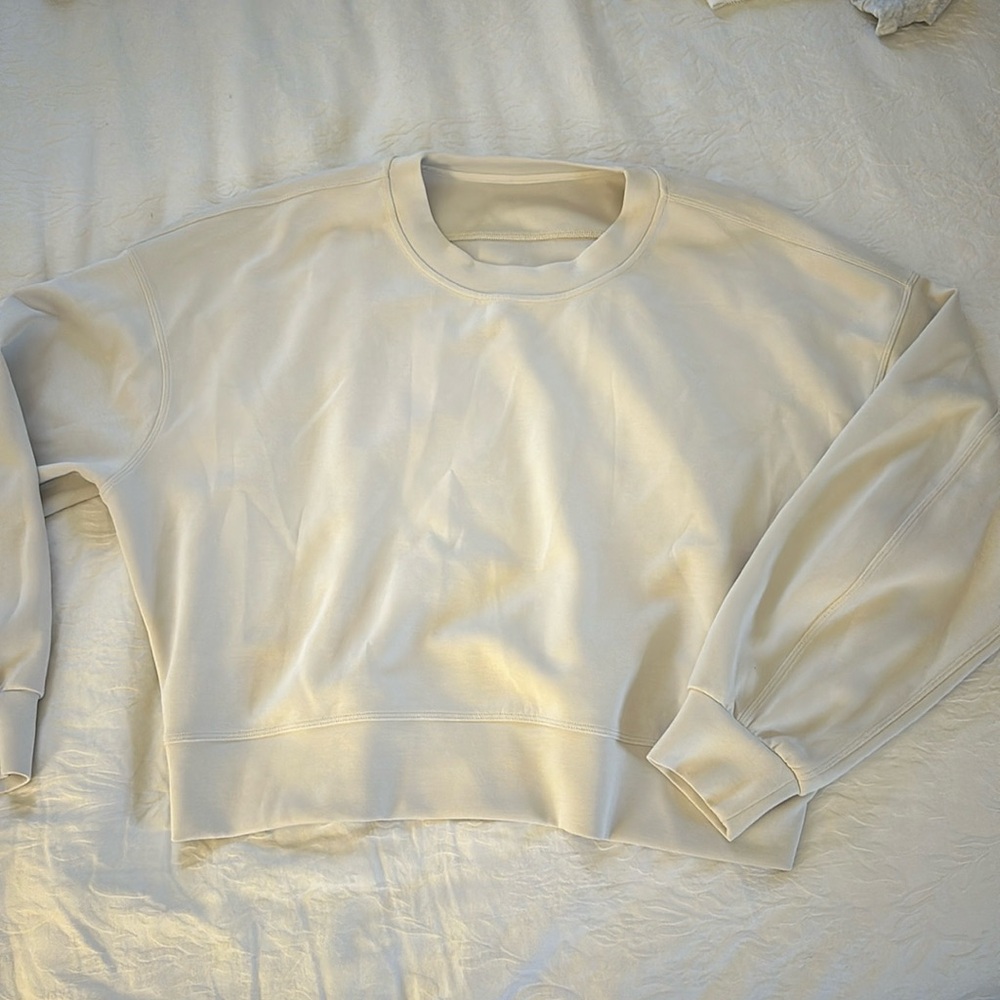 Lululemon Softstreme Perfectly Oversized Cropped Crew